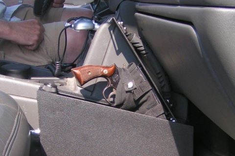 Перевозка оружия в машине